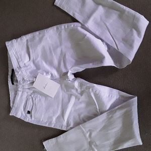 NWT Kancan skinny jeans